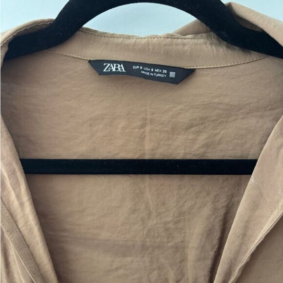 Zara Gathered Blouse - Picture 2 of 5